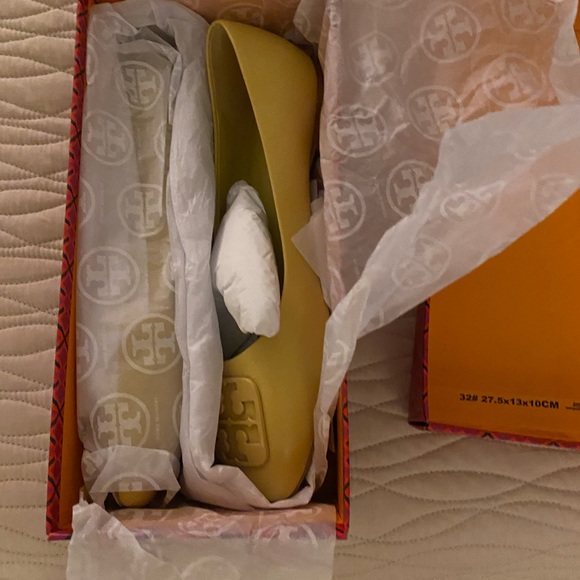 NWT in Box Tory Burch Georgia Flats - Picture 5 of 5